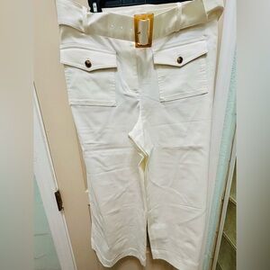 LOFT Ivory (white) Cropped Ankle Wide Leg Pants NWT Size 12P Curvy